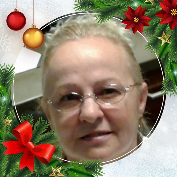 Meet your Posher, Carleen - Picture 1 of 1